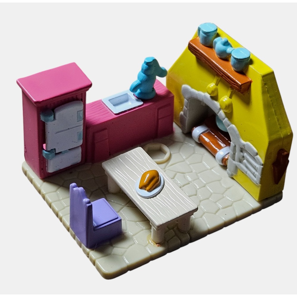 Vintage 1995 Lewis Galoob L.G.T.I. My Pretty Dollhouse Castle Kitchen Furniture
